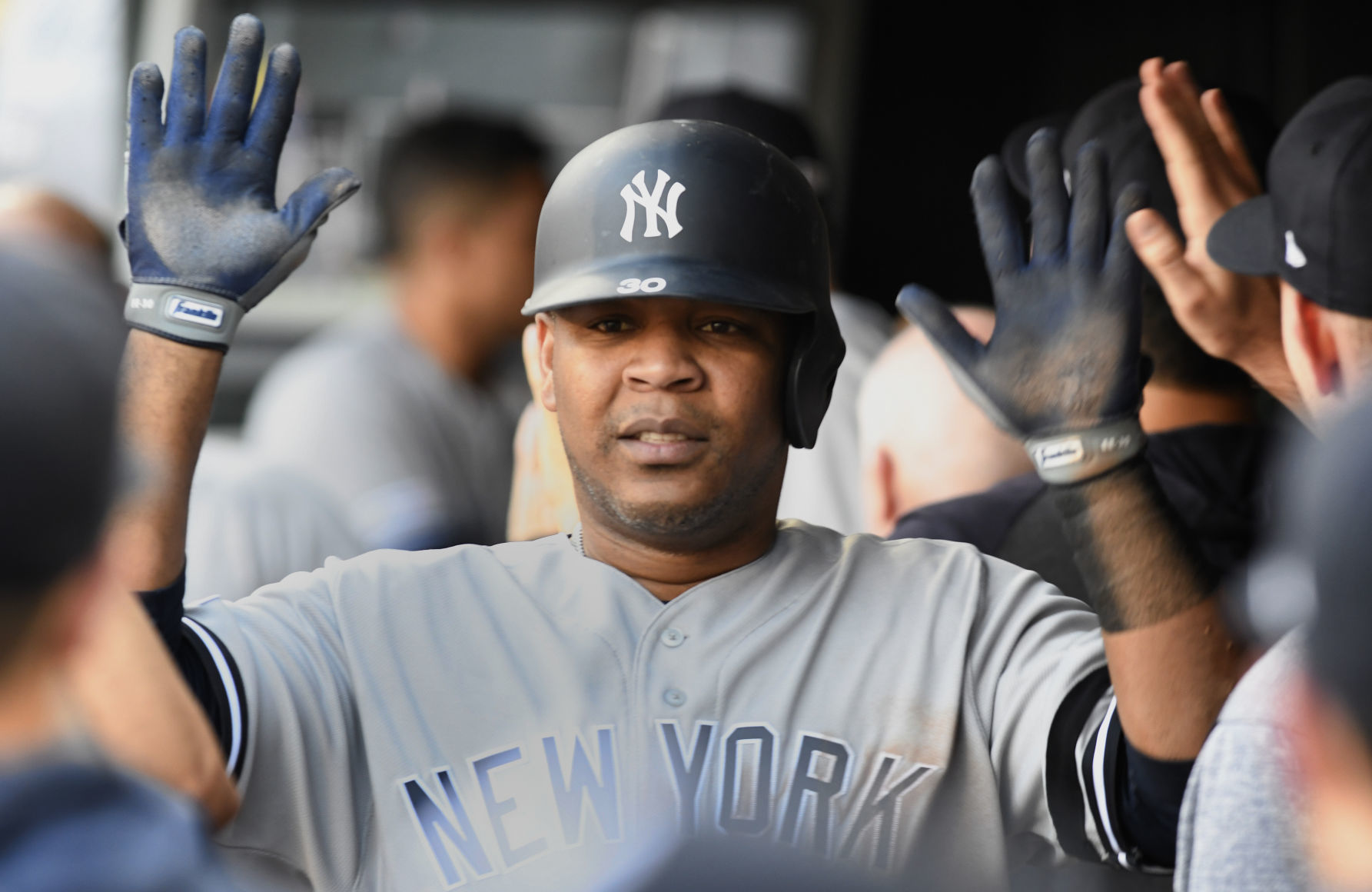 Yankees Twins Baseball